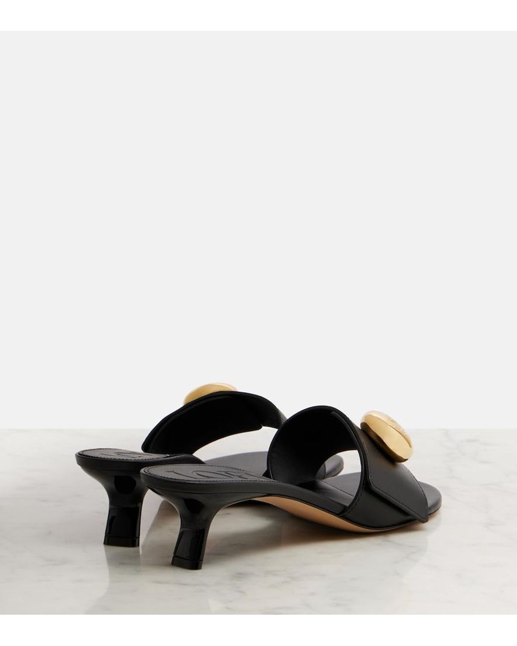 Mules Pebble 45 di Loewe in Black