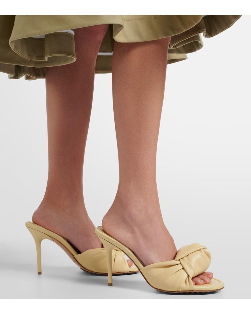 Bottega Veneta Natural Cherry Leather Mules