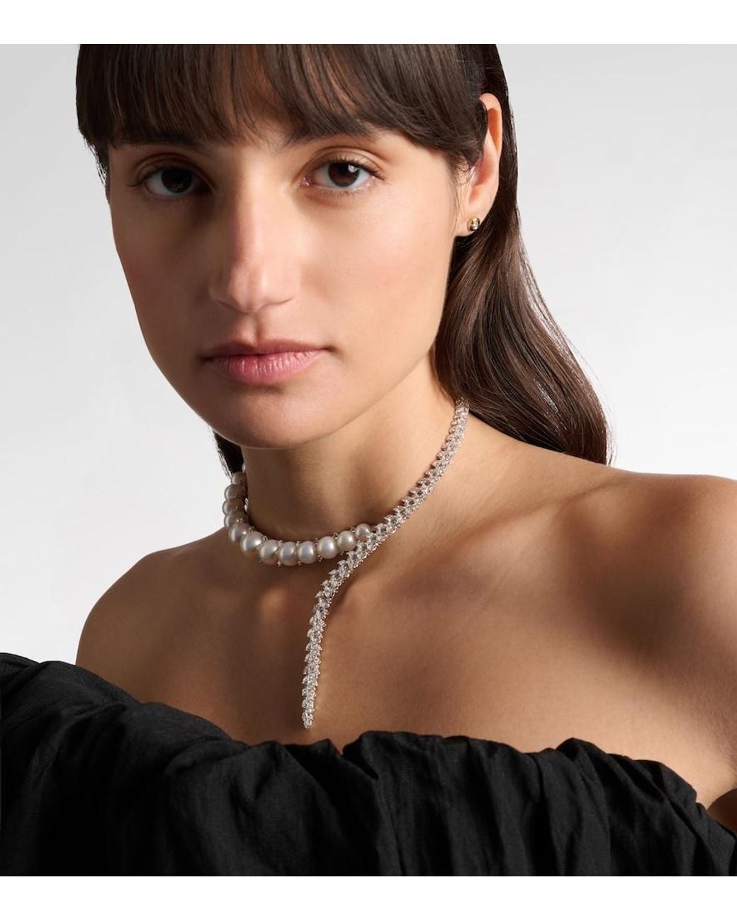 YEPREM White Pearlescent 18Kt Necklace With Diamonds And Pearls