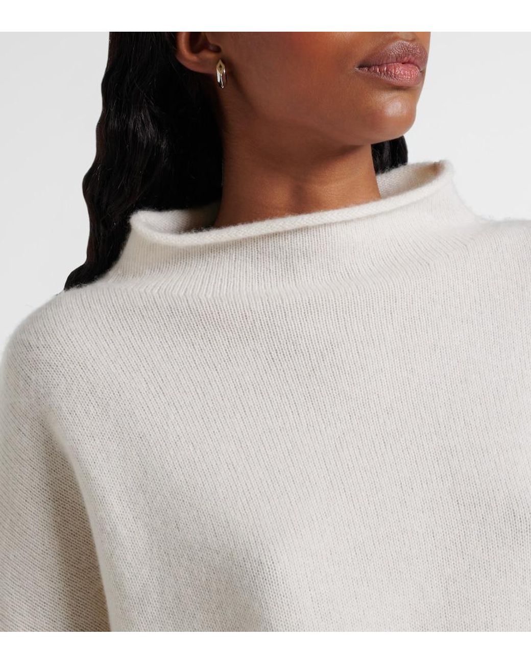 Lisa Yang White Sandy Cashmere Turtleneck Sweater