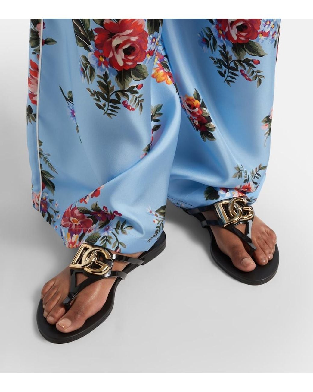 Dolce & Gabbana Black Dg Thong Sandals