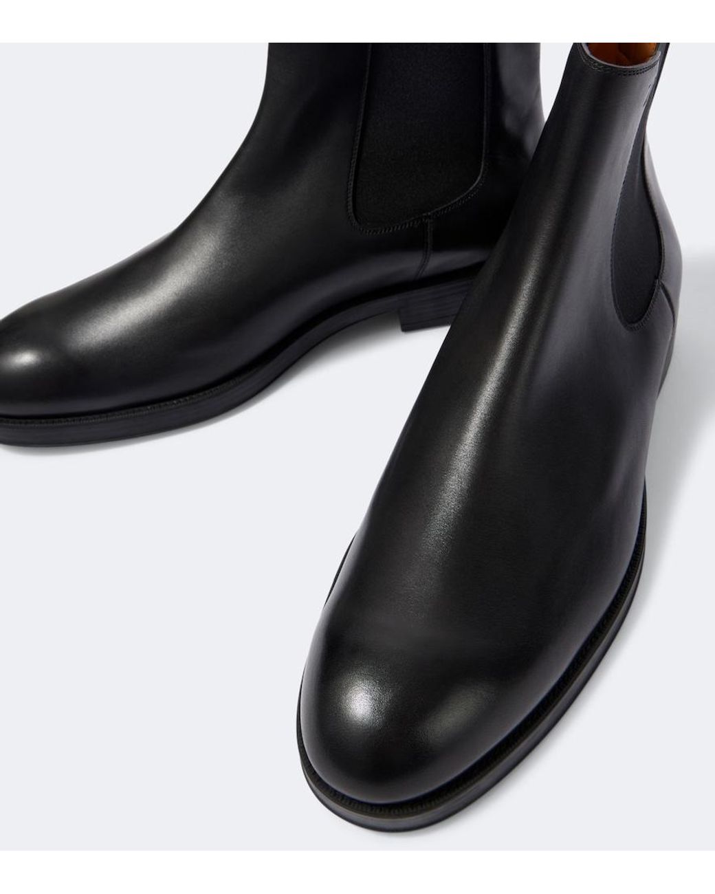 Tod's Black Leather Chelsea Boots for men