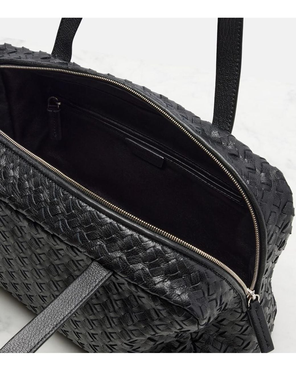 The Row Black Schultertasche Astra Aus Leder