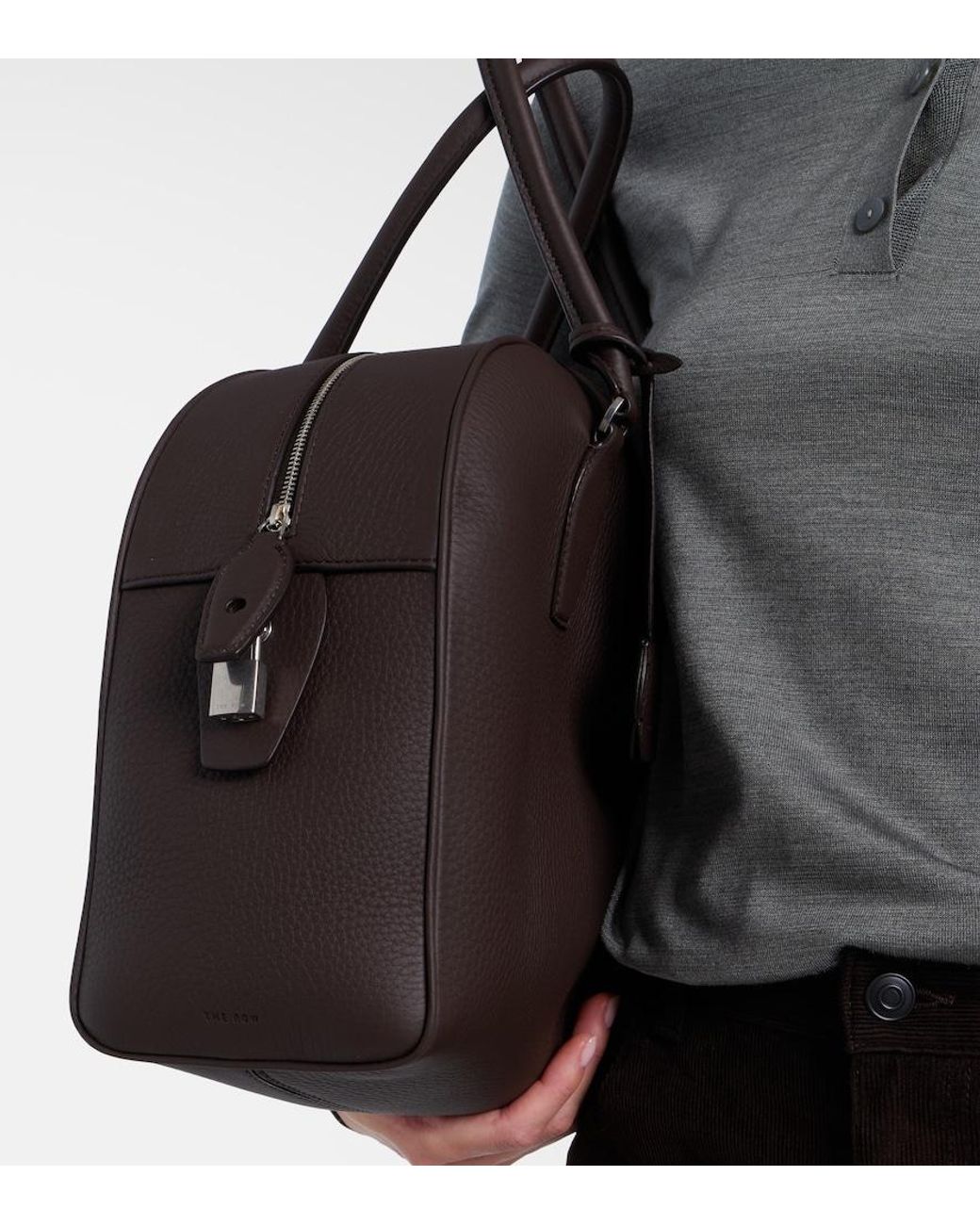 Borsa India 15.75 di The Row in Black