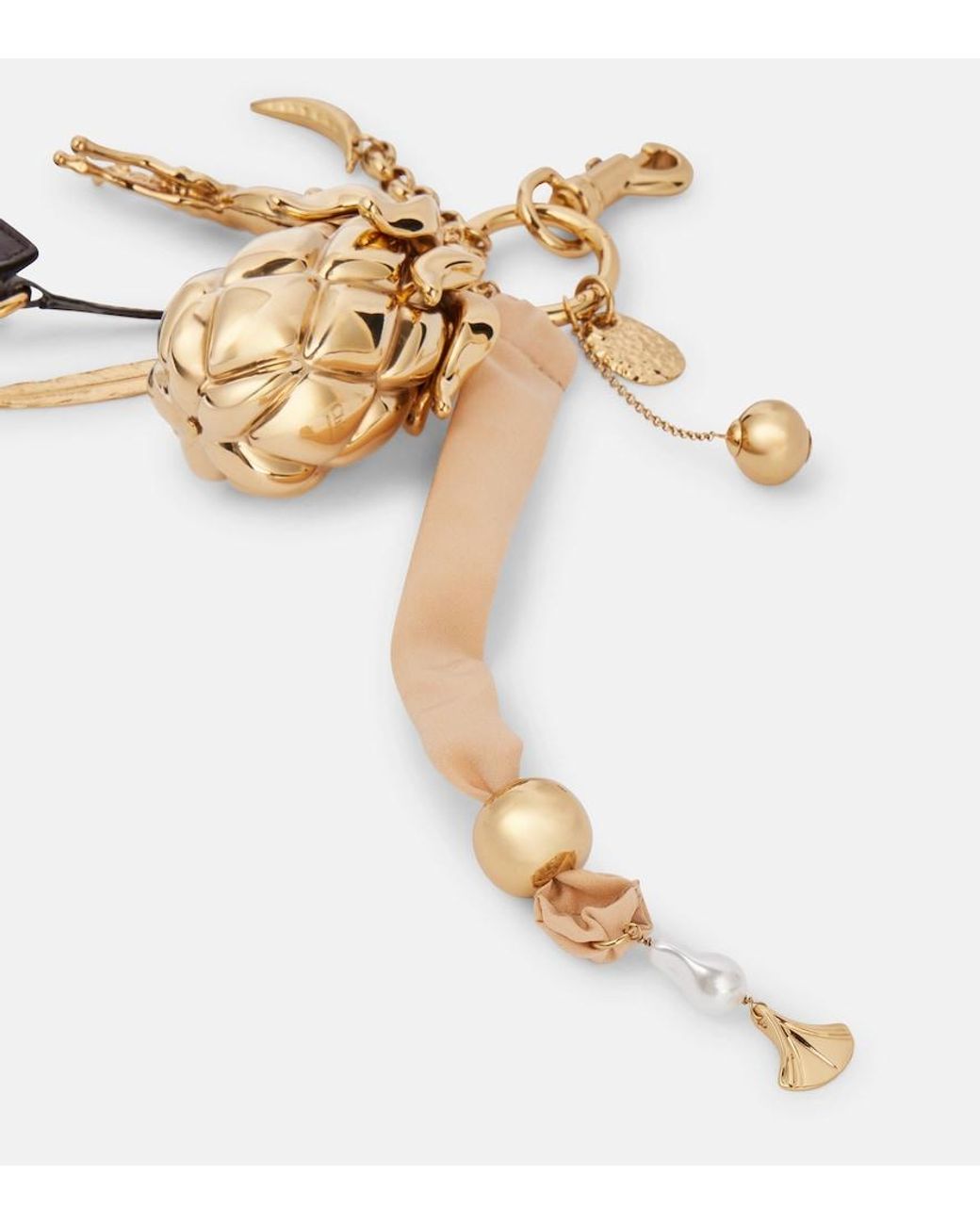 Charm Giga Pineapple di Chloé in Metallic