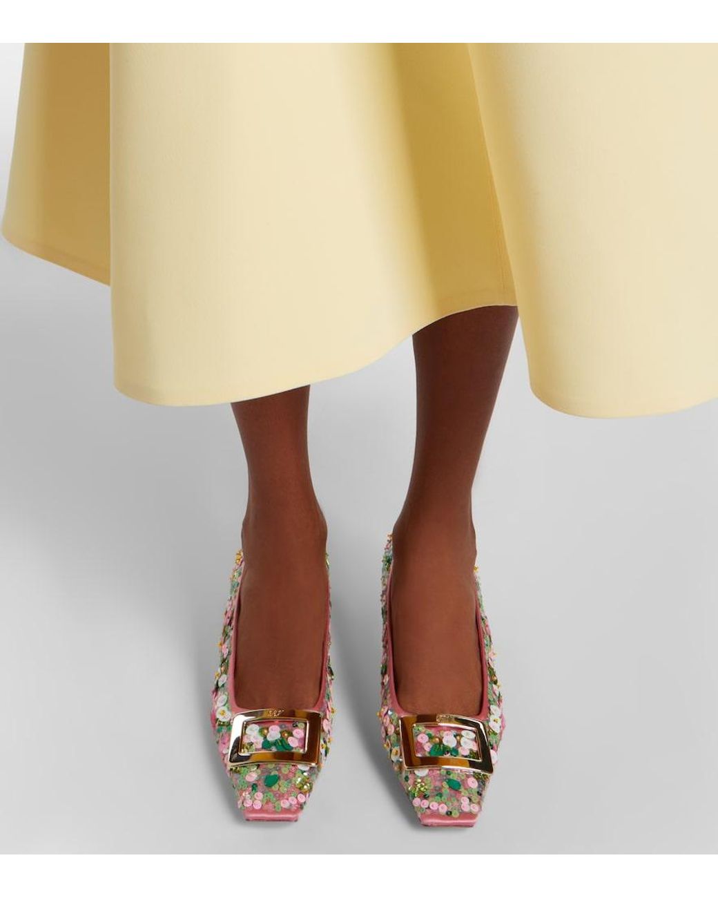 Roger Vivier Pink Belle Vivier Beaded Satin Pumps