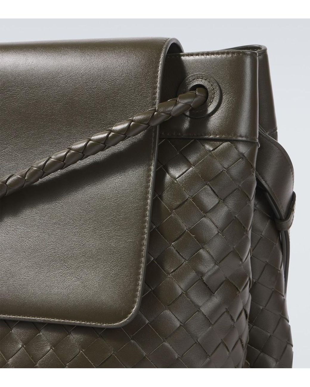 Bottega Veneta Crossbody Bag Andiamo Large Aus Leder in Green für Herren
