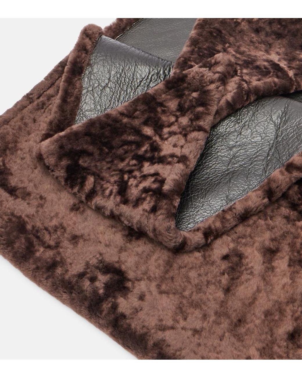 Sciarpa di Nour Hammour in Black