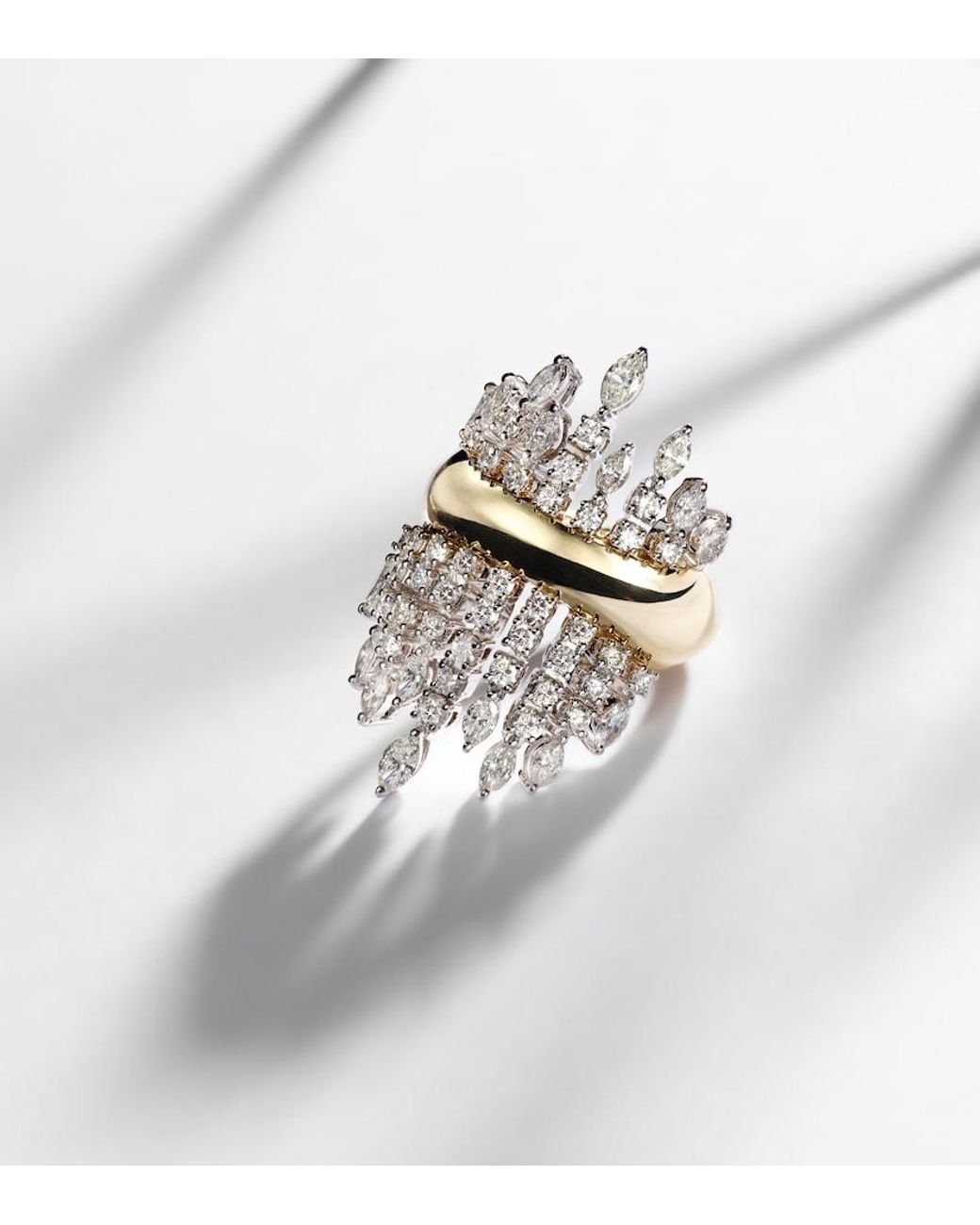 YEPREM White Golden Strada 18Kt And Ring With Diamonds