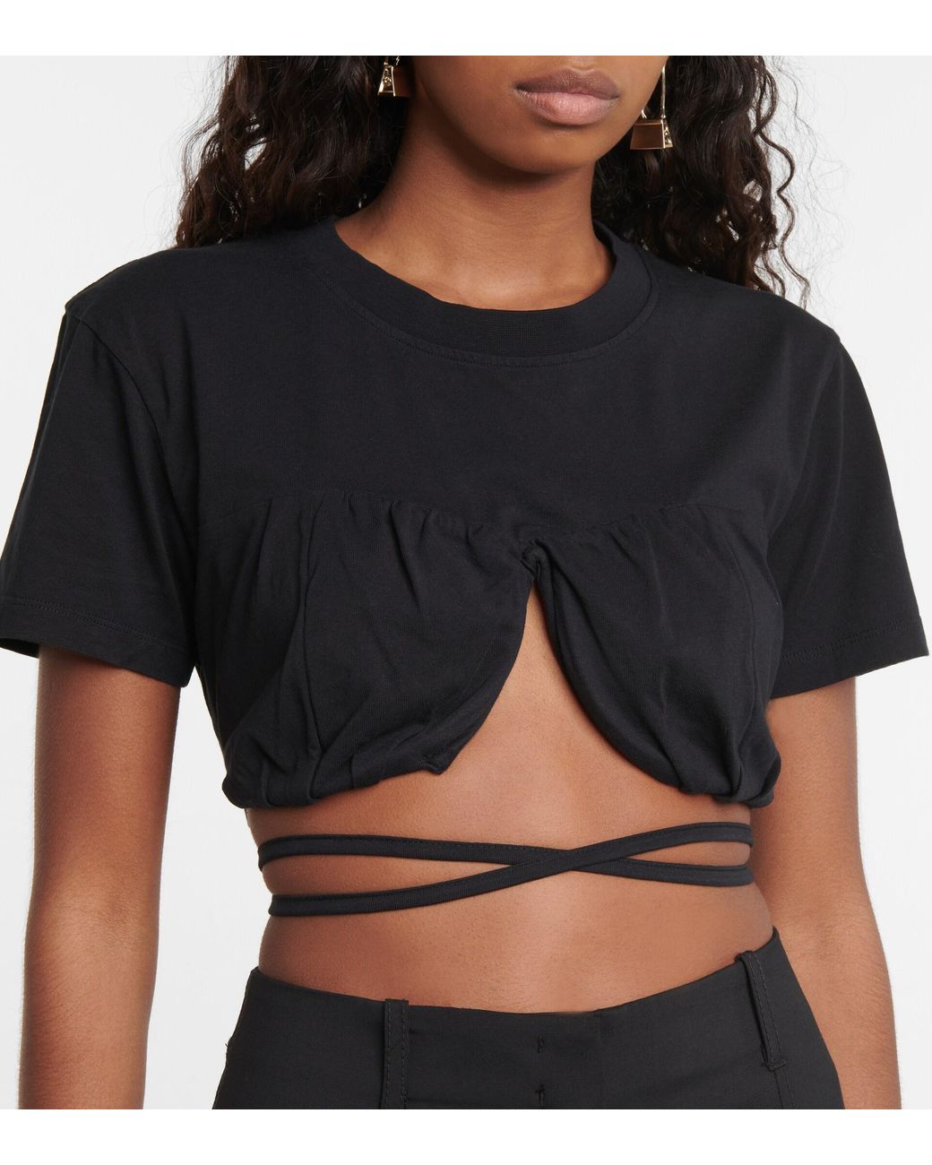 Jacquemus Le T-shirt Baci Cotton Crop Top in Black | Lyst
