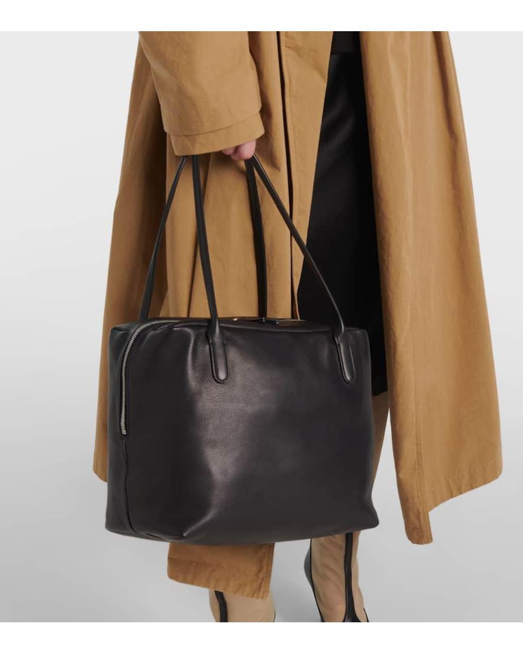 The Row Henri Leather Shoulder Bag in Black | Lyst