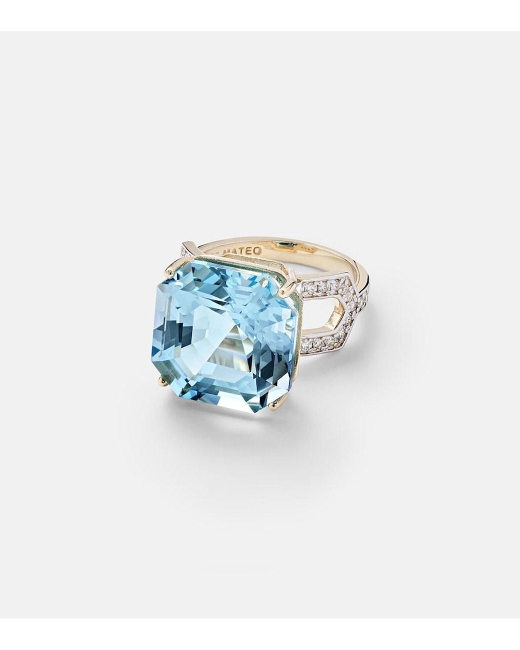 Mateo Blue 14Kt Ring With Topaz And Diamonds