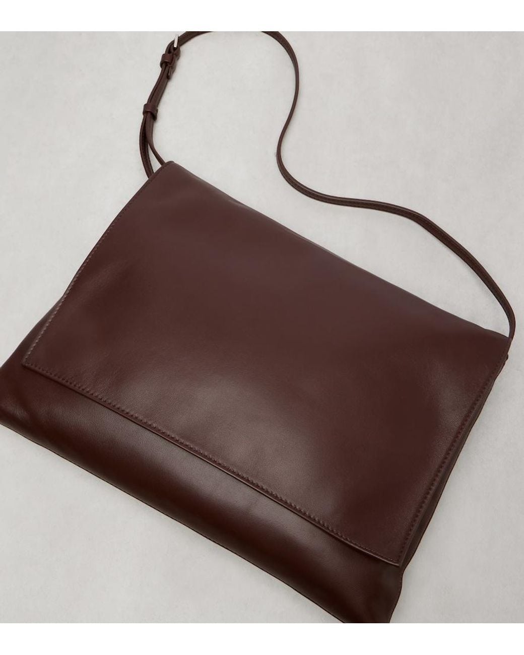 The Row Brown Schultertasche Nan Aus Leder