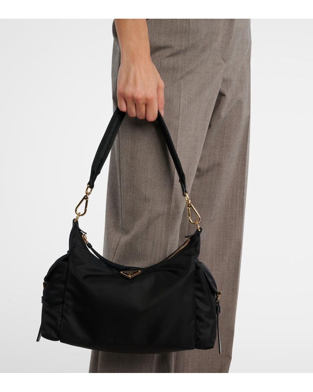 Prada Black Schultertasche Explore Re-Nylon Large