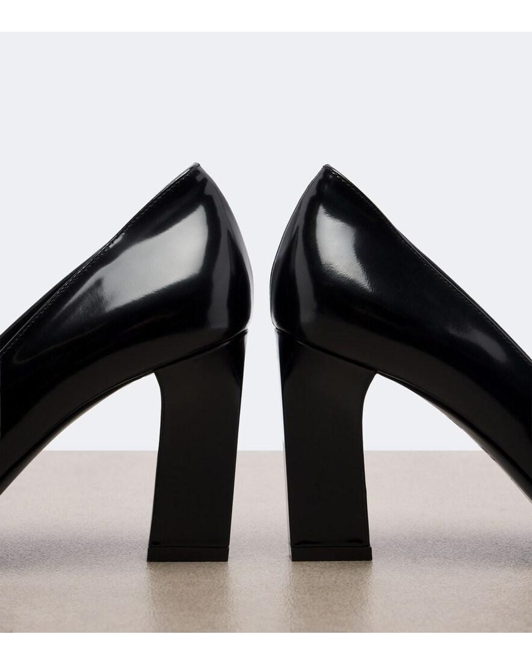 Gucci Blue Signora Horsebit Leather Pumps