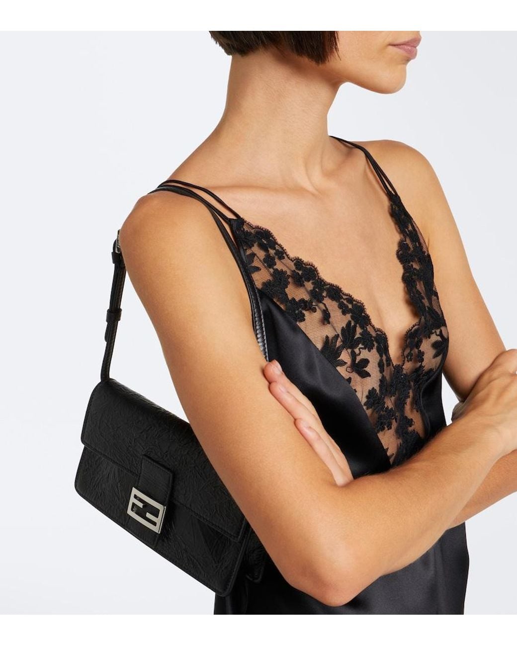 Borsa A Spalla Mini di Fendi in Black