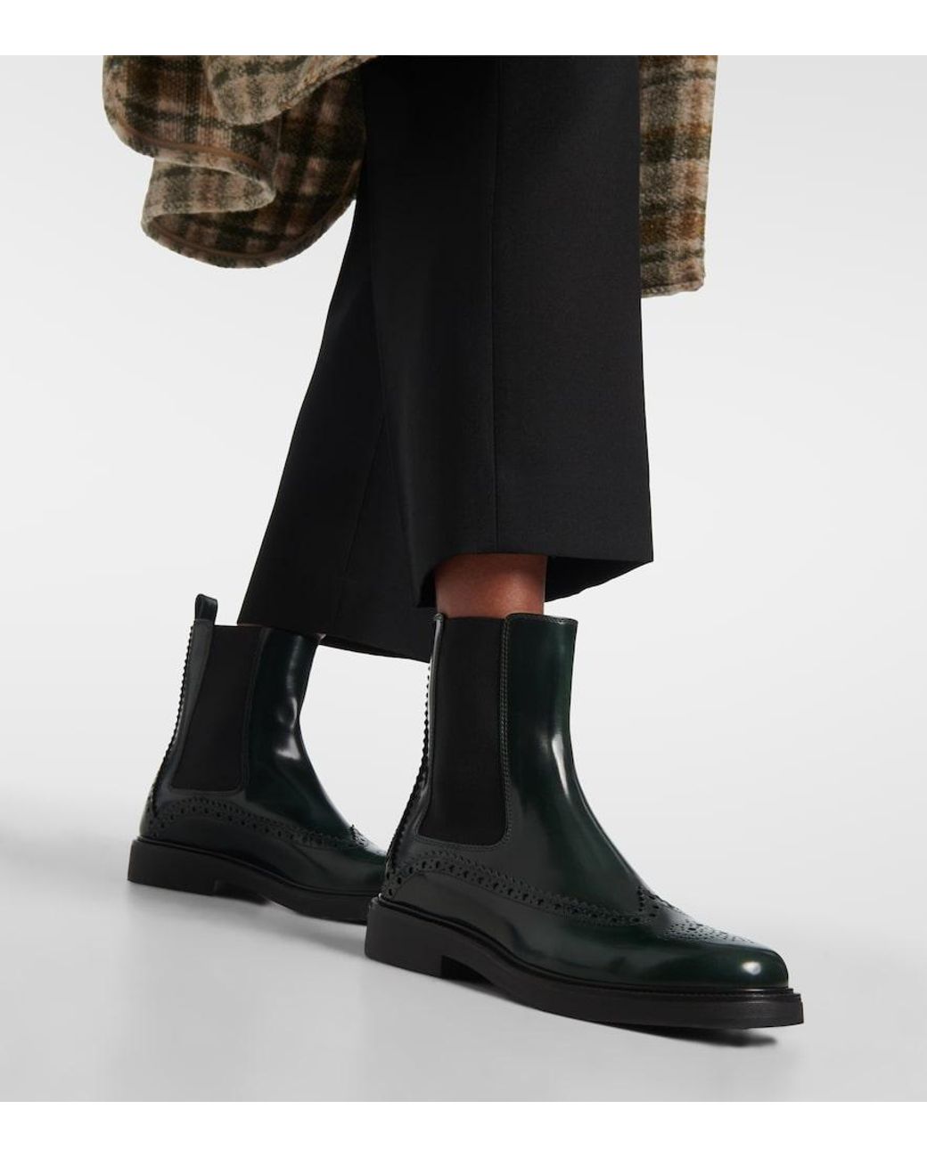 Tod's Green Leather Chelsea Boots