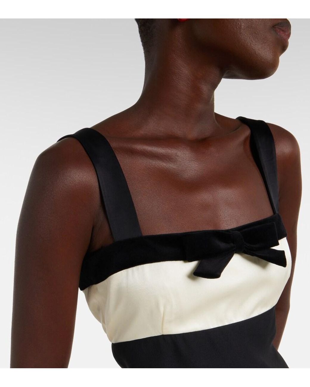 Valentino Garavani Black Crepe Couture Embroidered Minidress