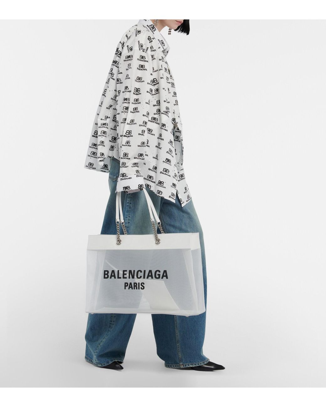 Balenciaga Duty Free Large Mesh Tote Bag in White | Lyst