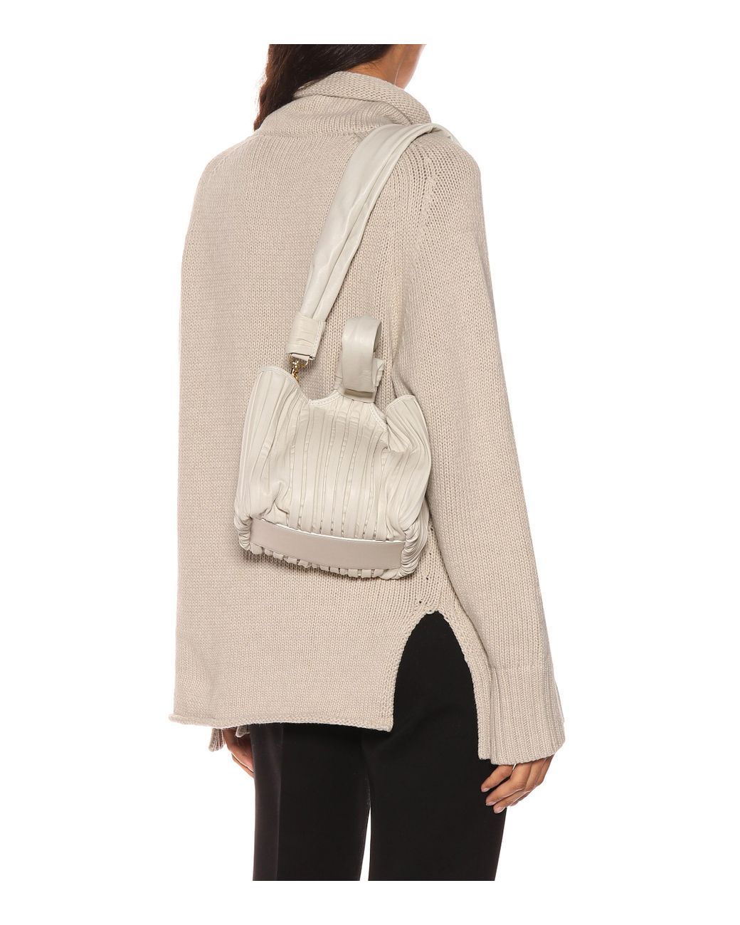 Max Mara Ketty Leather Shoulder Bag in White | Lyst