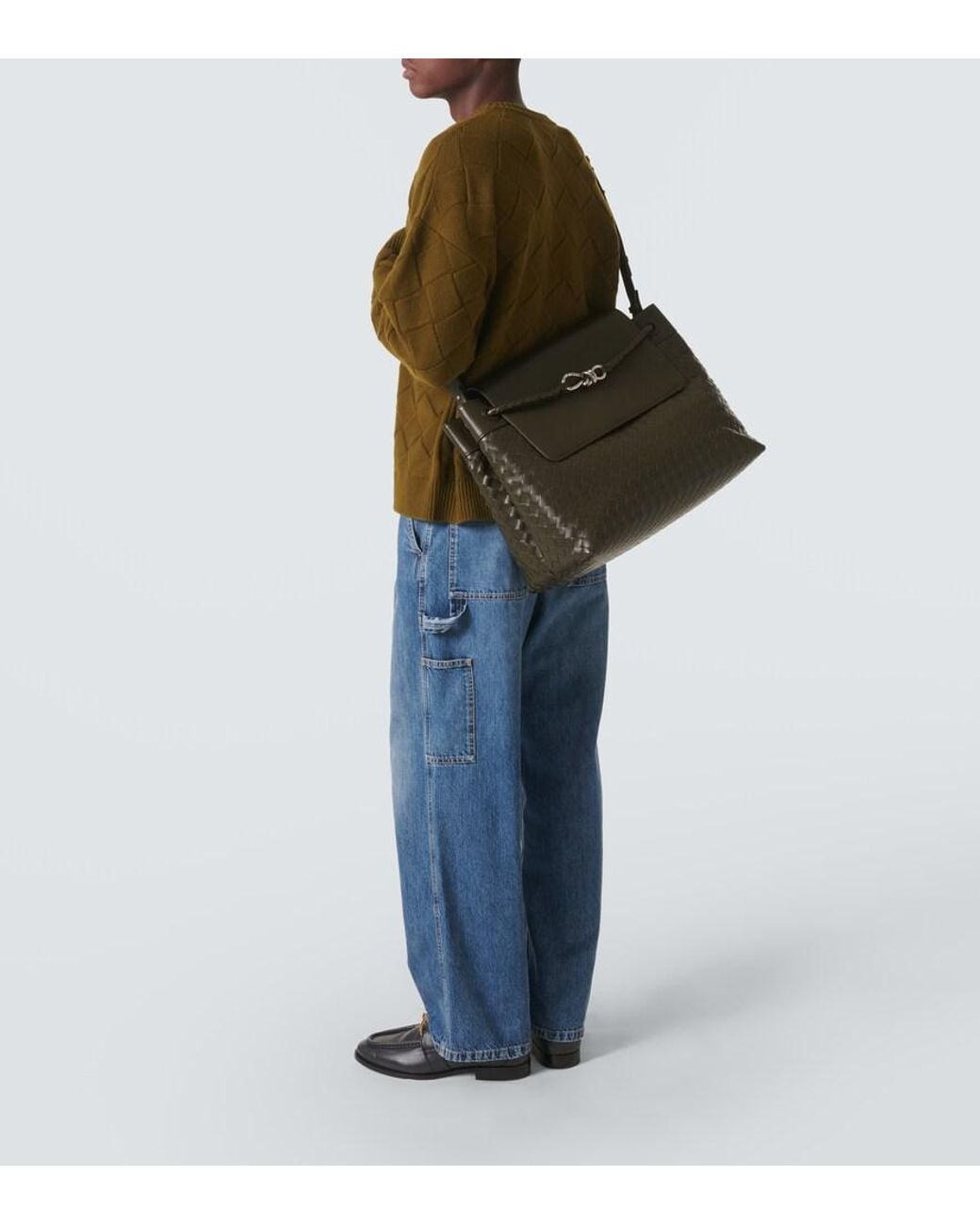 Bottega Veneta Crossbody Bag Andiamo Large Aus Leder in Green für Herren