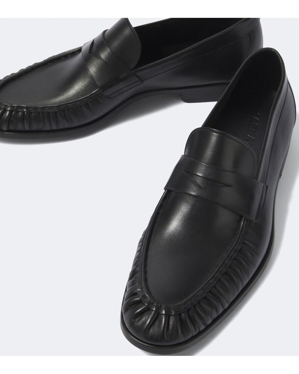 Magnanni Shoes Black Leather Penny Loafers for men