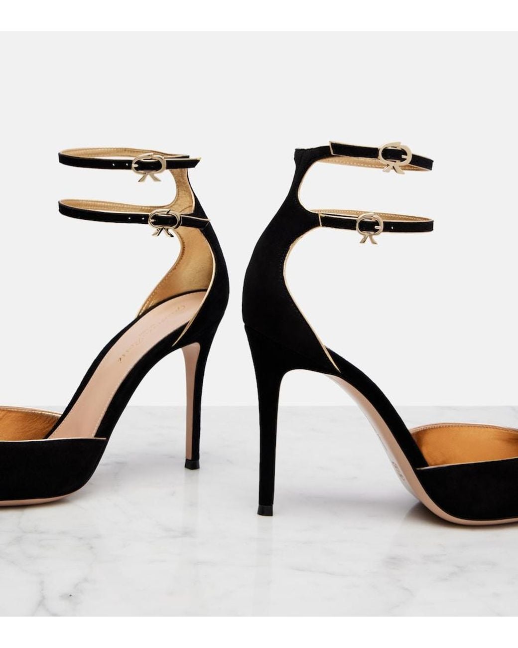 Gianvito Rossi Black Ivette Suede Pumps