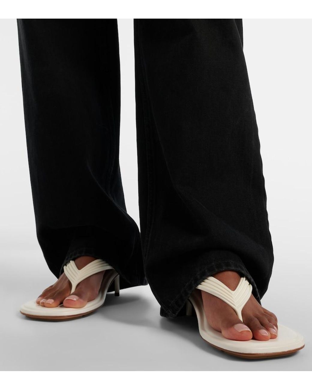 Bottega Veneta White Sampieri Thong Sandals