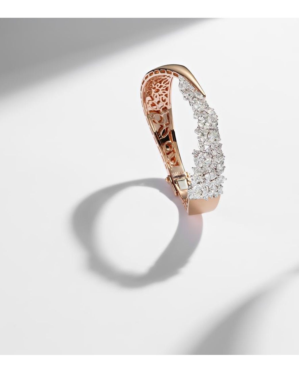 YEPREM White 18Kt Rose And Bracelet With Diamonds