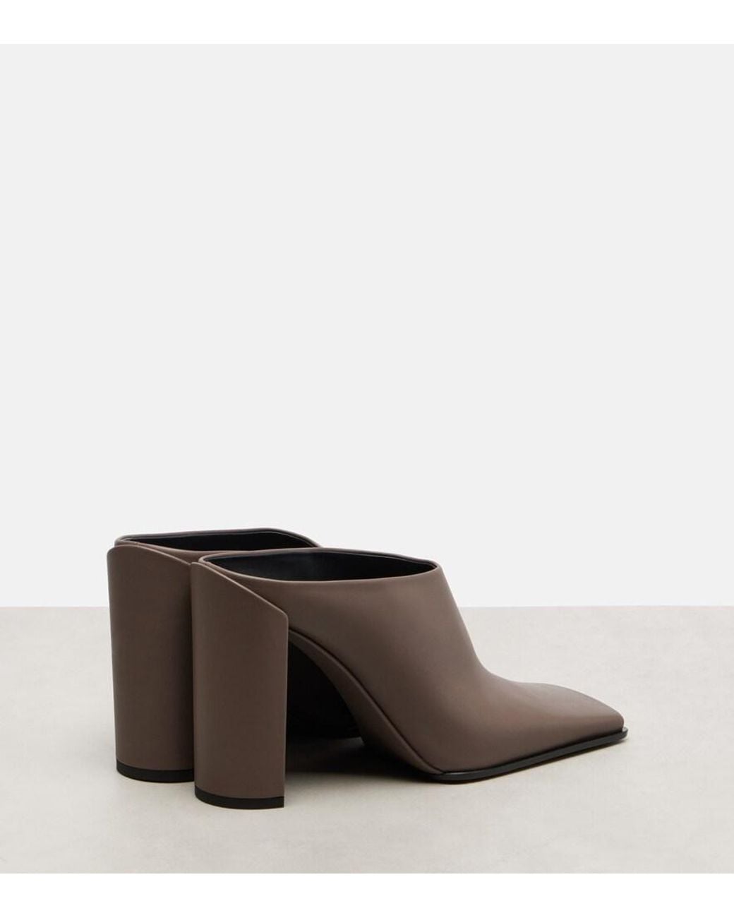 Alaïa Brown Leather Mules