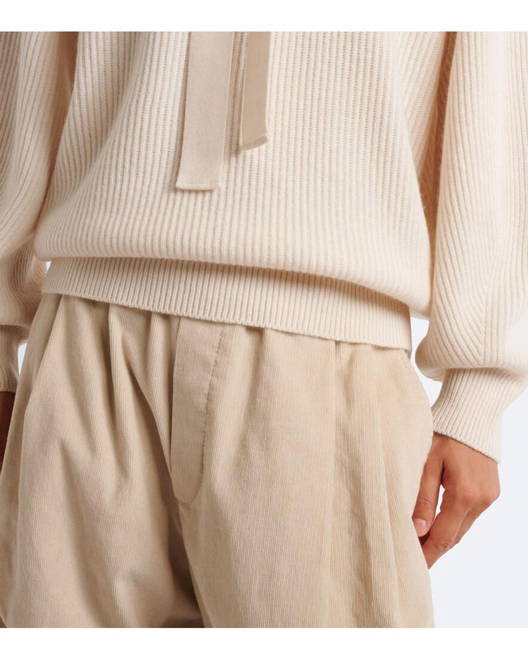 Brunello Cucinelli Natural Cashmere Turtleneck Sweater