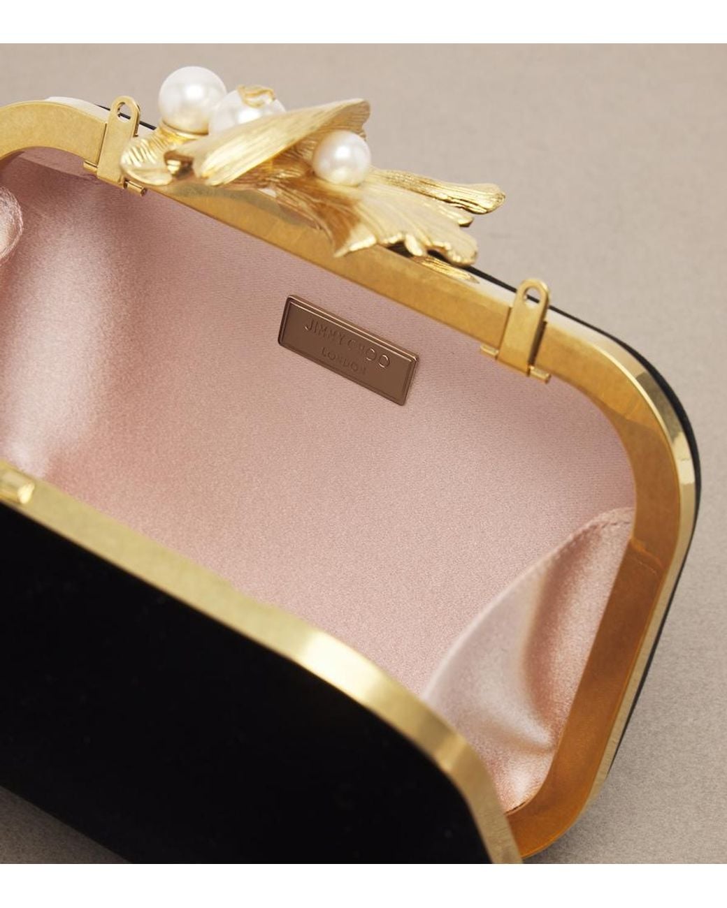 Clutch Cloud di Jimmy Choo in Black