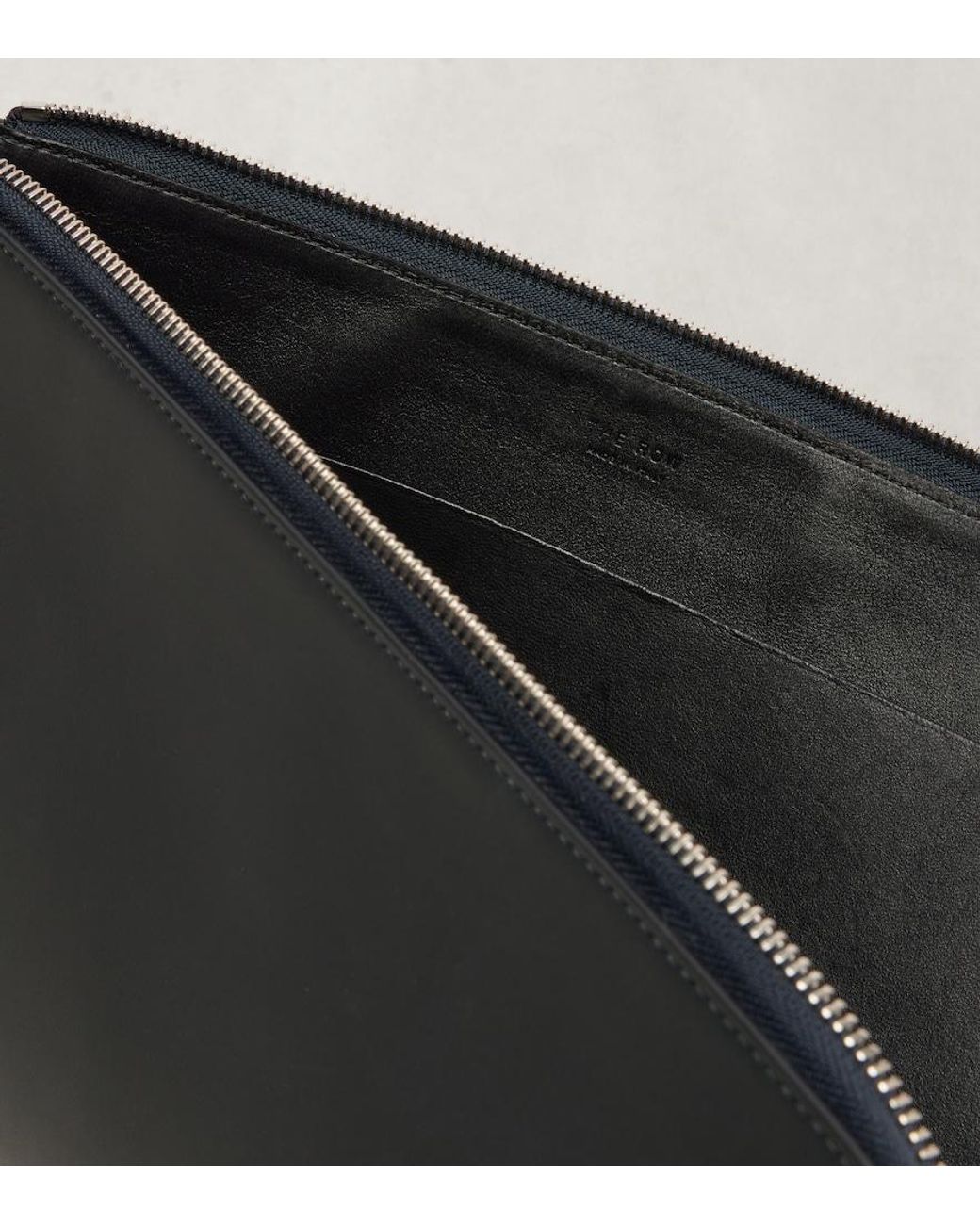 Bustina Portfolio di The Row in Black