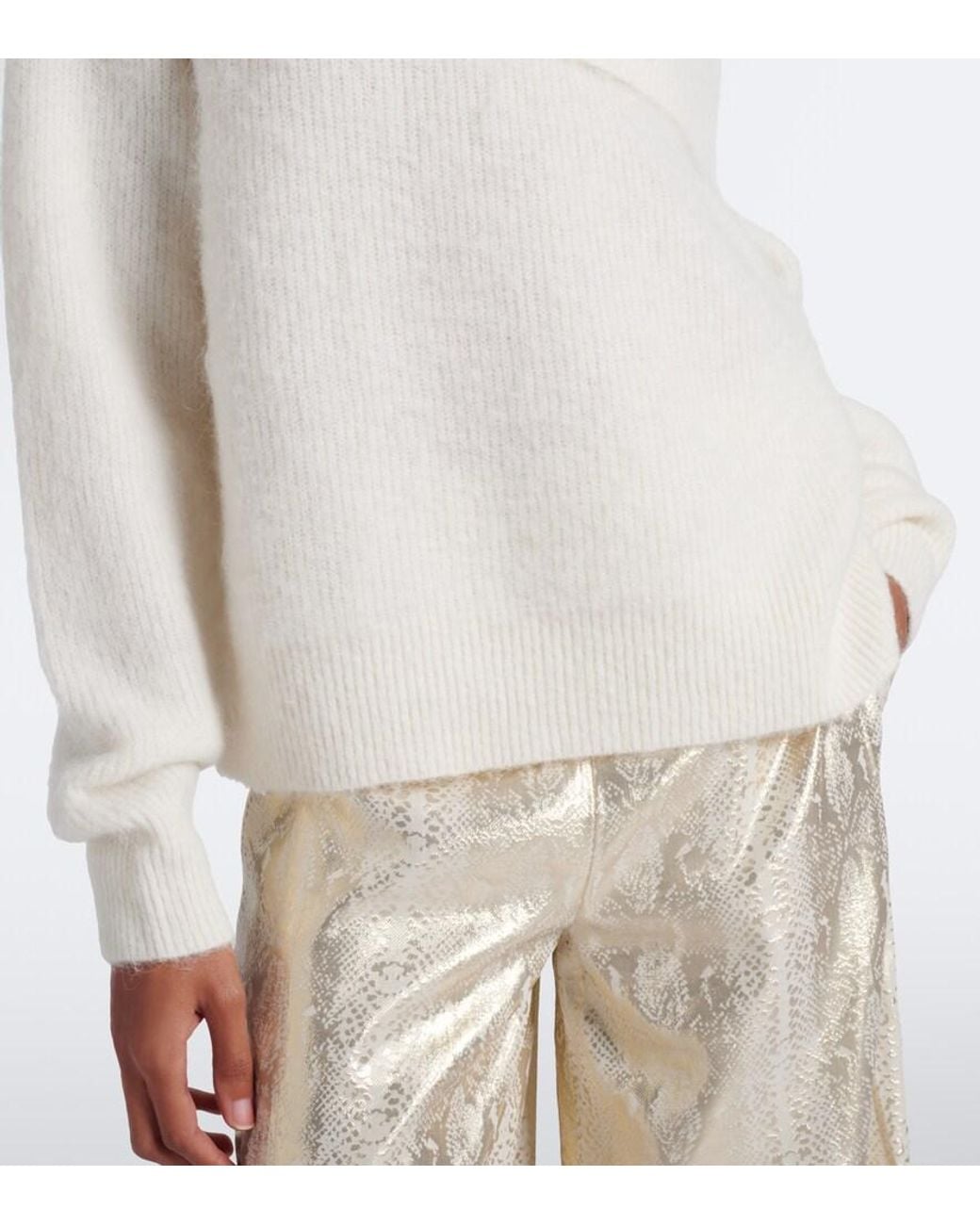 Joseph White Pullover Bee