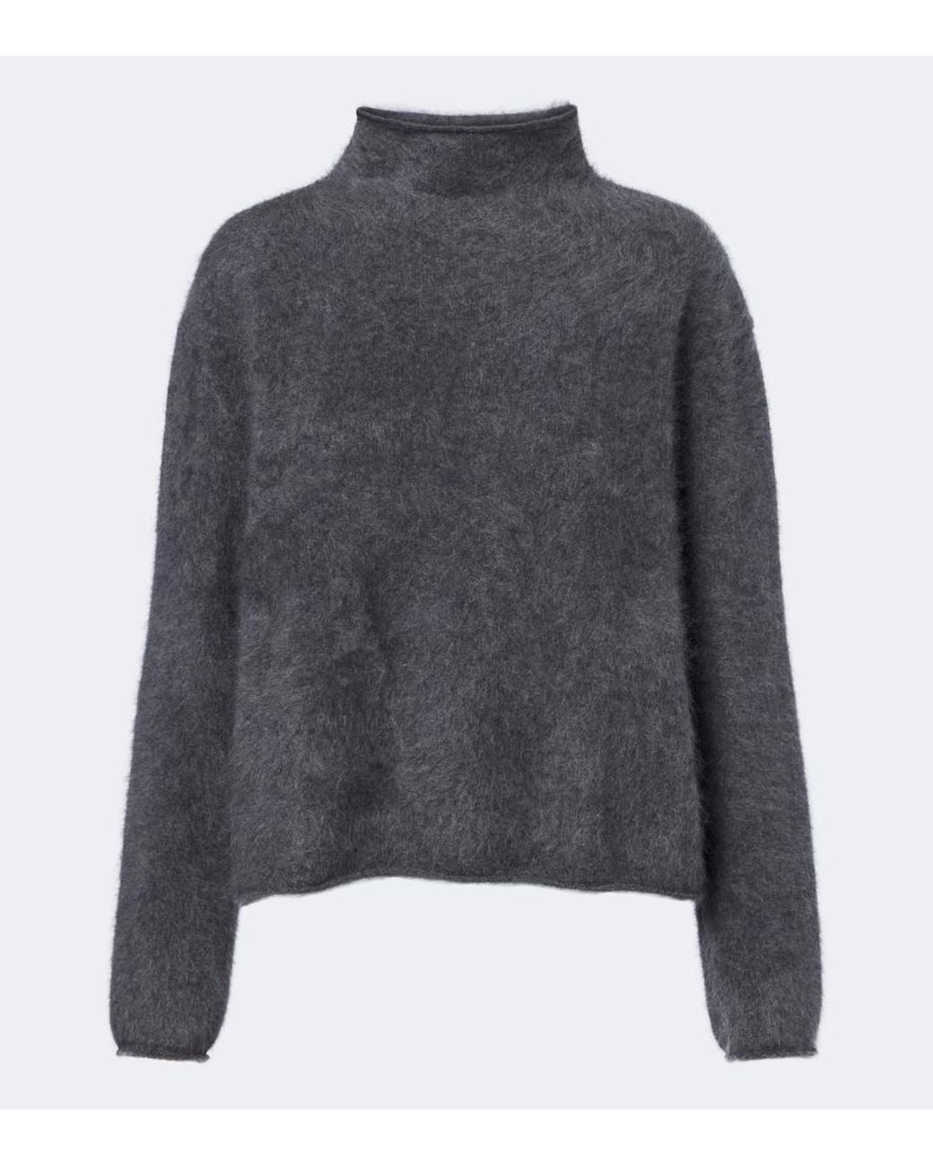 Lisa Yang Gray Sandy Cashmere Turtleneck Sweater