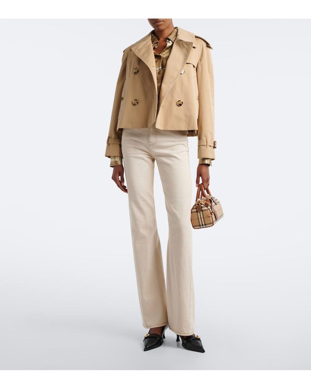 Burberry Blue Cotswolds Leather Pumps