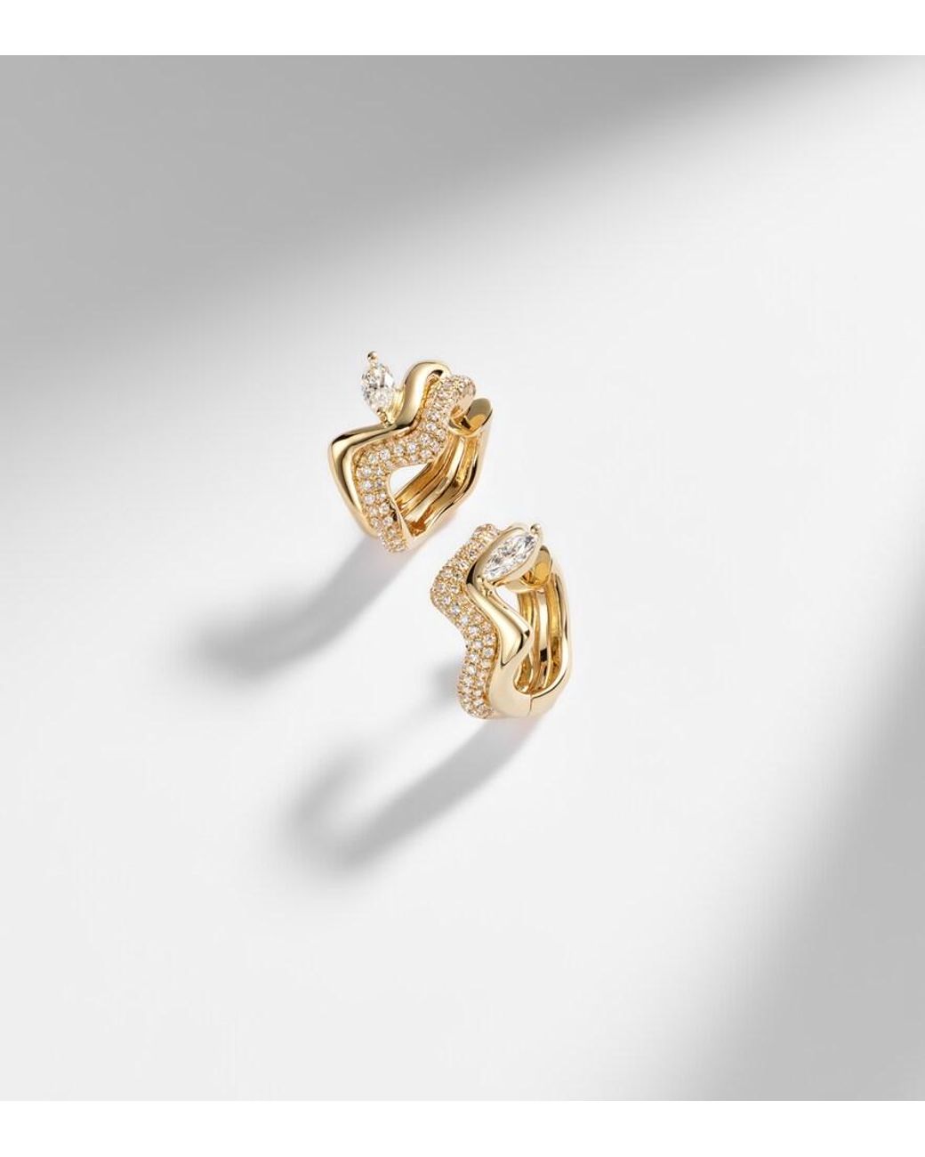 SHAY White 18Kt Earrings With Diamonds