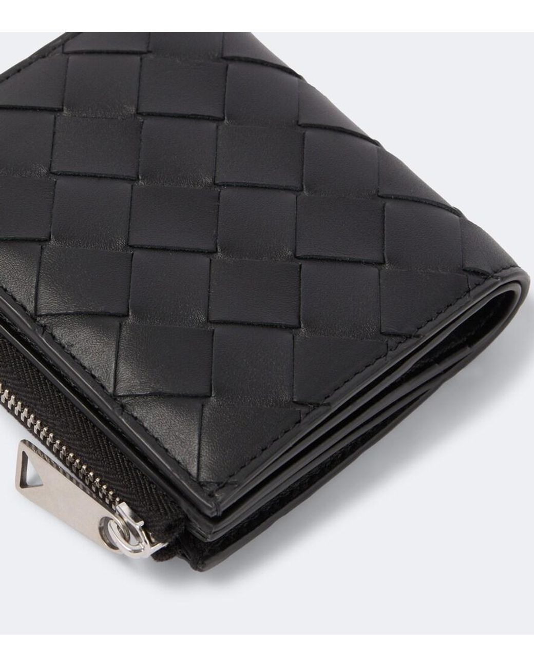 Bottega Veneta Black Intrecciato Bi-Fold Wallet for men