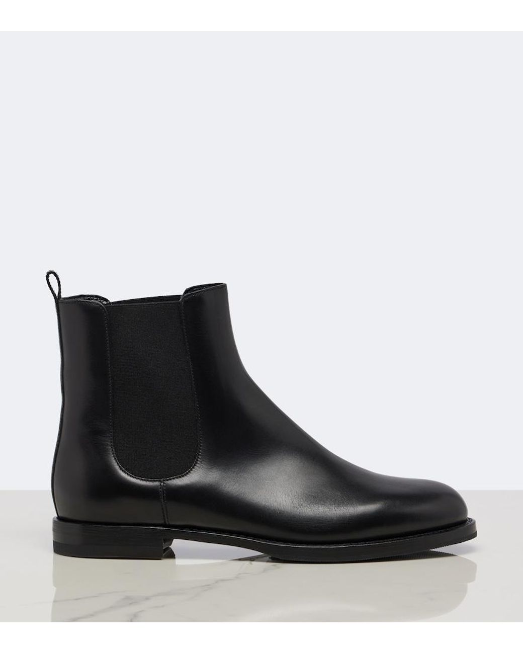 Manolo Blahnik Black Chelsa Leather Chelsea Boots