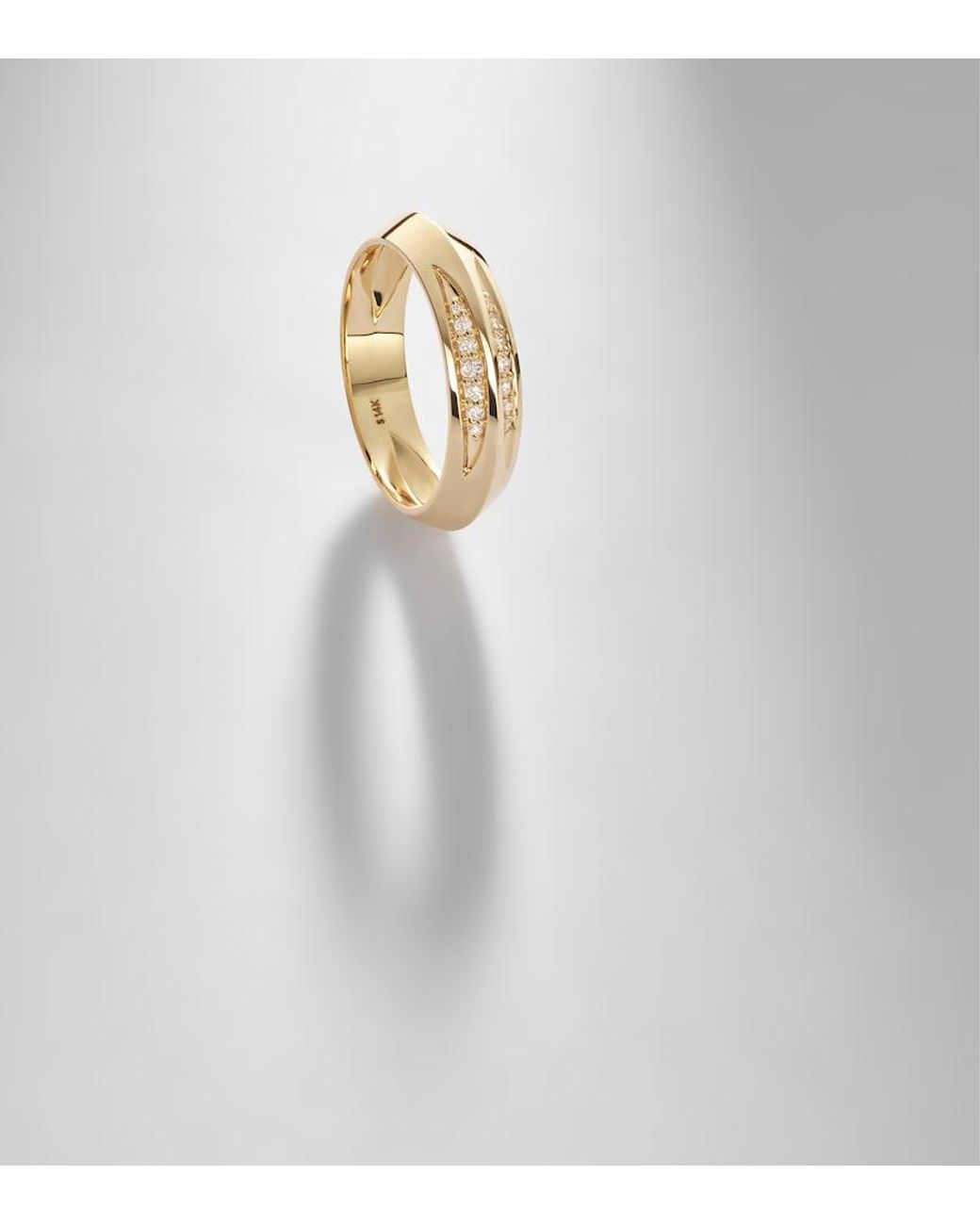 STONE AND STRAND Metallic Knife Edge 14Kt Ring With Diamonds