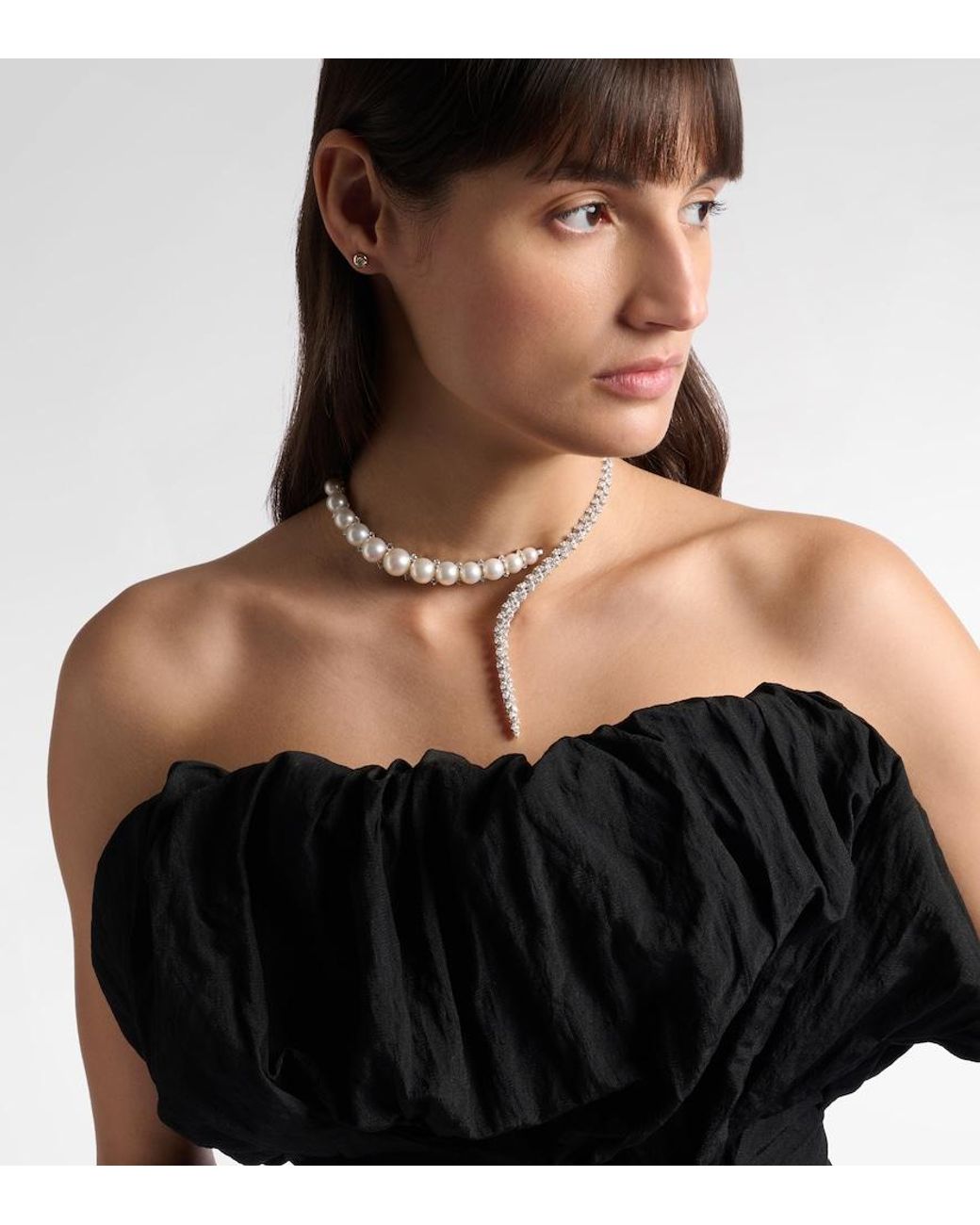 YEPREM White Pearlescent 18Kt Necklace With Diamonds And Pearls