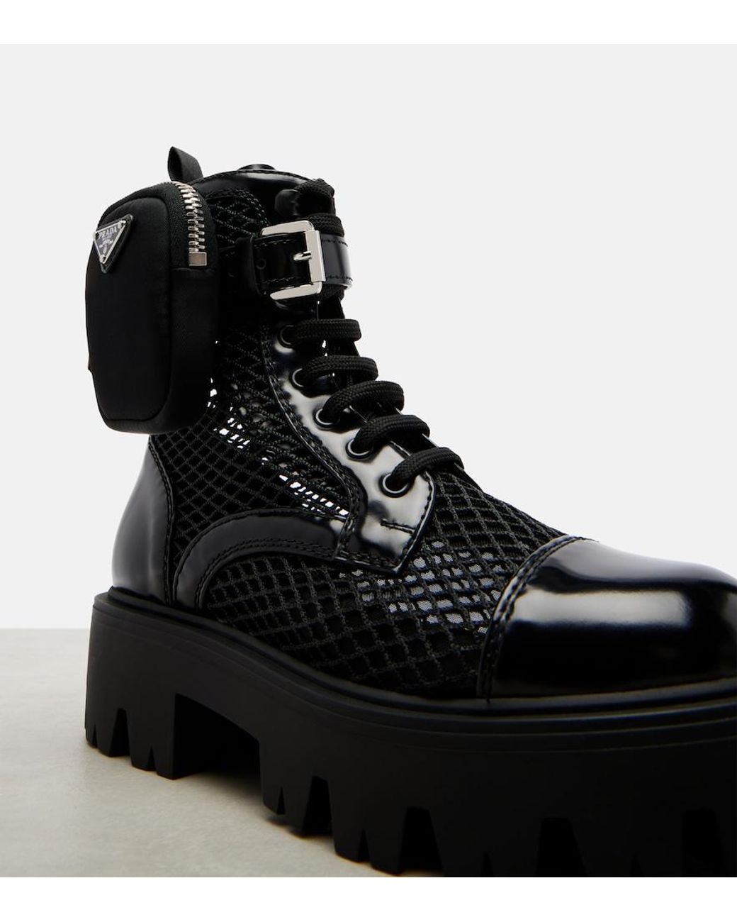 Prada Black Schnuerstiefel Aus Mesh Und Leder