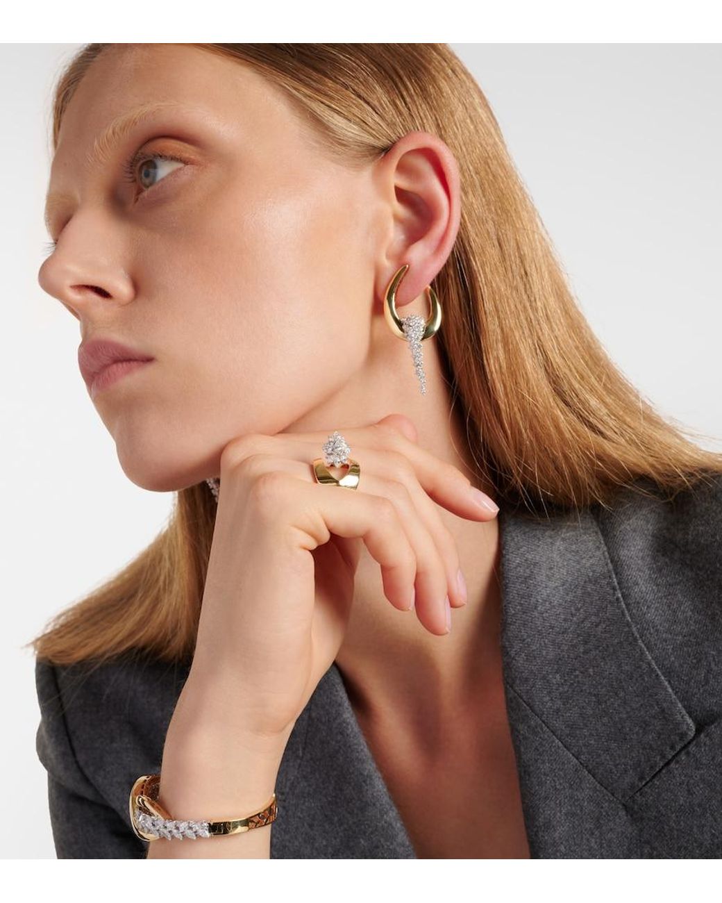 YEPREM Metallic Golden Strada 18Kt Ring With Diamonds