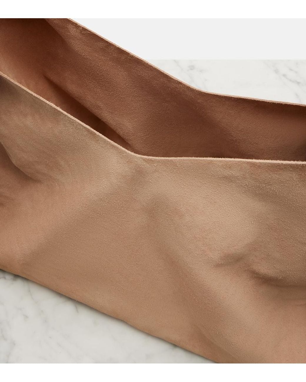 The Row Natural Schultertasche Bindle Three Aus Veloursleder