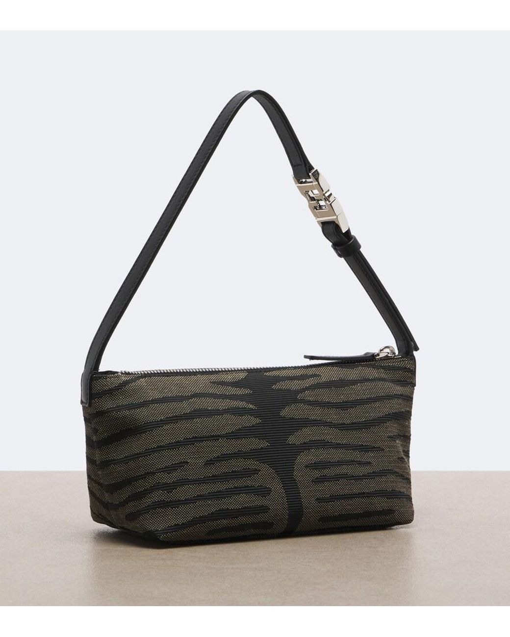 Borsa A Spalla Vanity Small di Fendi in Black