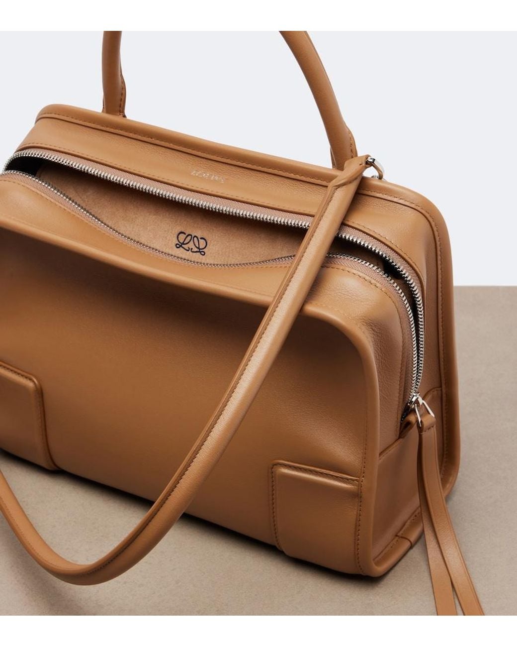 Loewe Brown Amazona 180 Medium Leather Top-Handle Bag