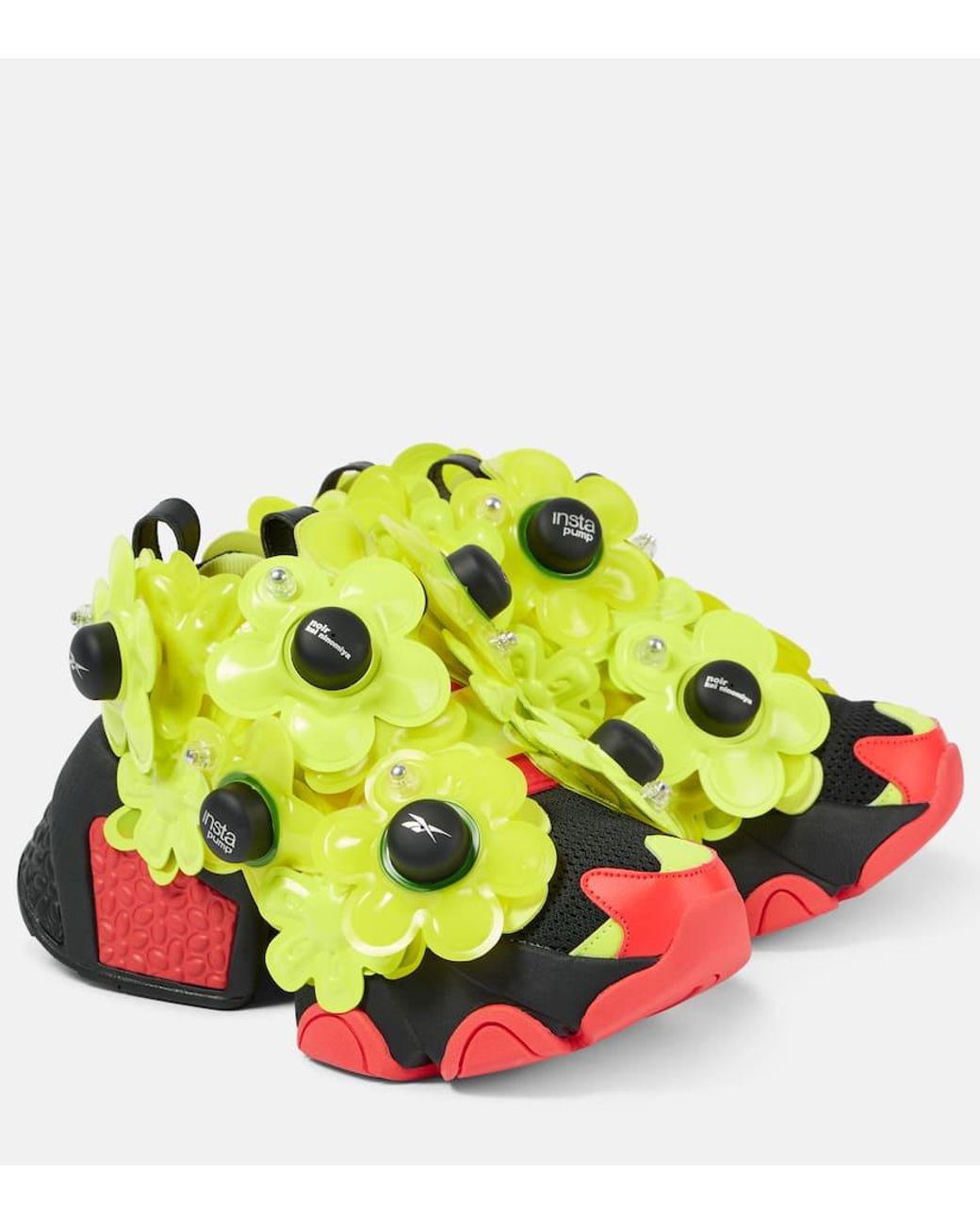 Noir Kei Ninomiya X Reebok Insta Pump Yuki Sneakers in Yellow | Lyst