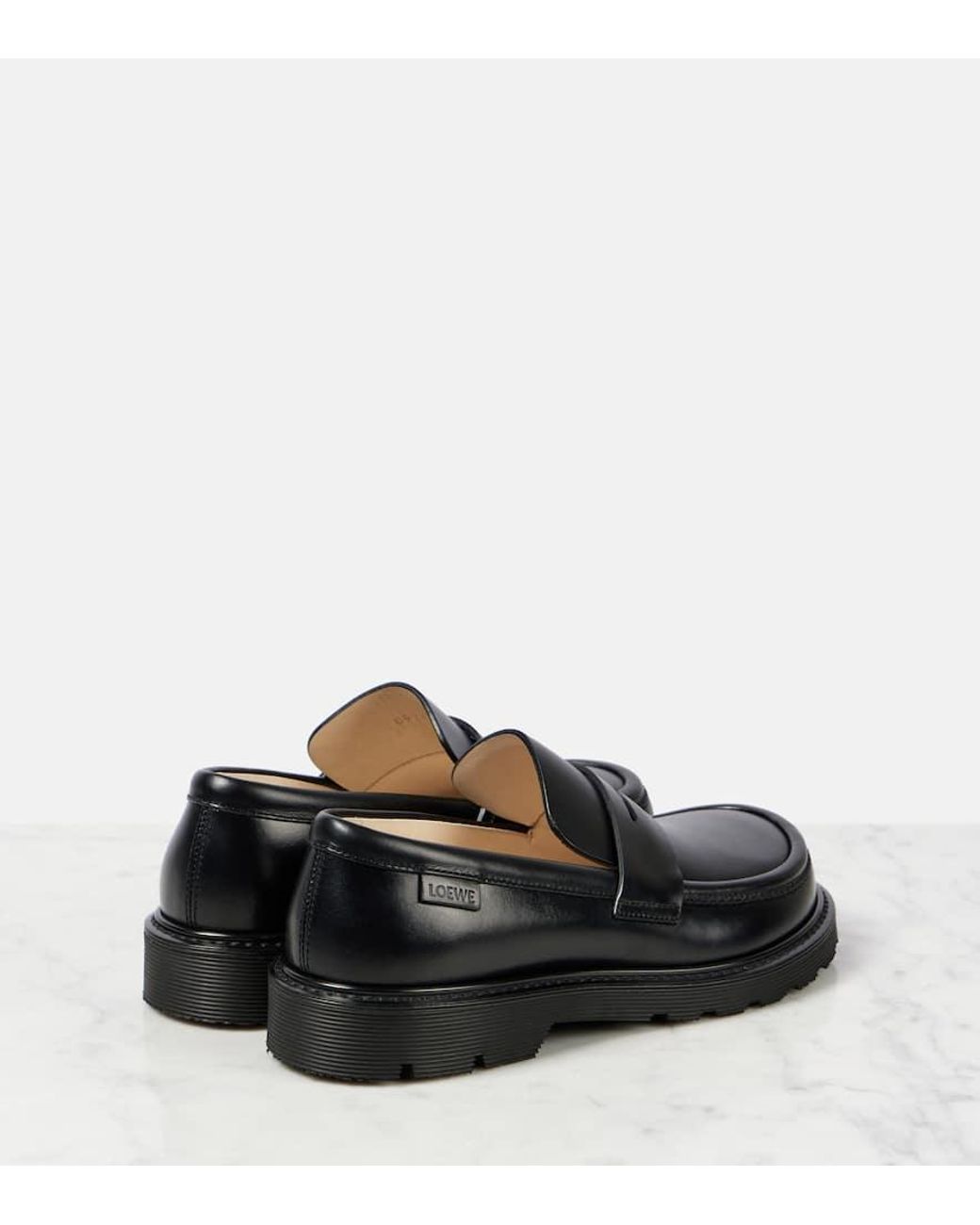 ローファー・オックスフォード LOEWE  Blaze Loafer in Black Loewe Blaze leather loafers Loewe