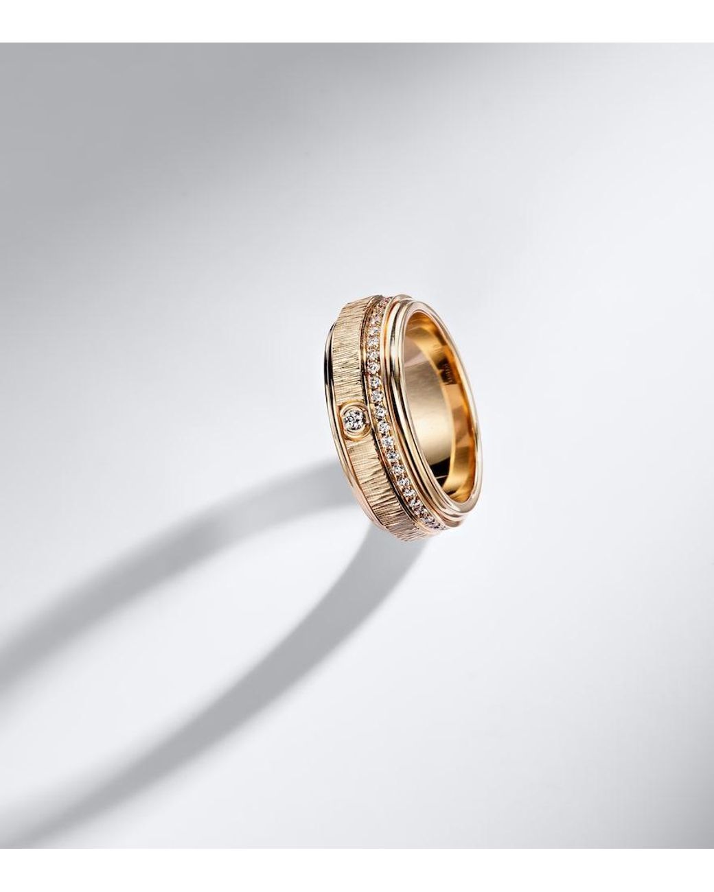 Piaget White Possession Decor Palace 18Kt Rose Ring With Diamonds