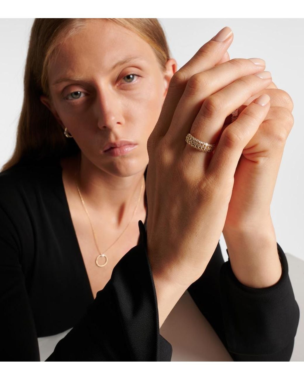 STONE AND STRAND White Bold Lattice 14Kt Ring With Diamonds
